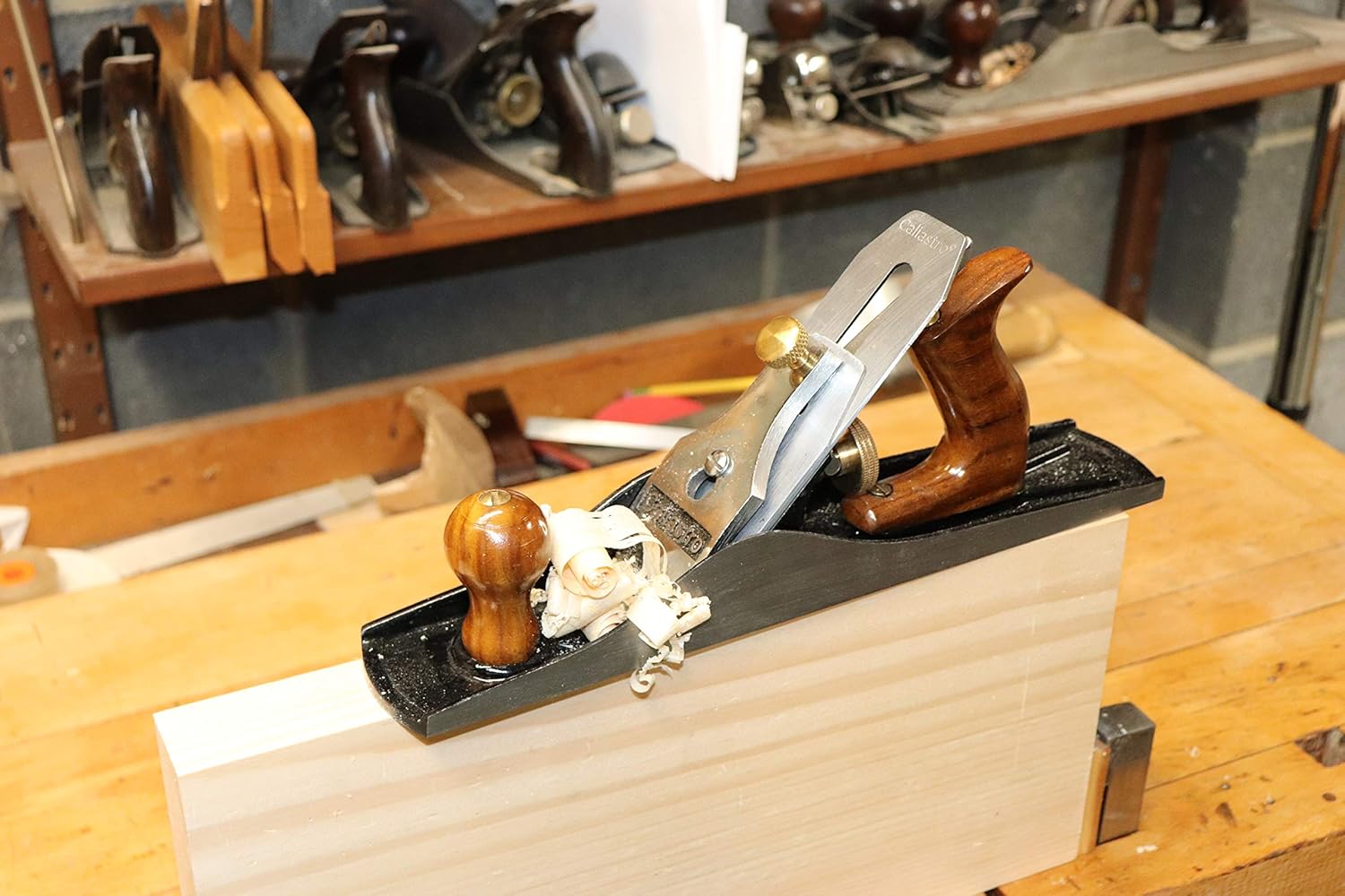 Bench Plane No. 5 - Iron Jack Plane - Fully Adjustable Wood Hand Planer, 14-Inches Long with 2-Inch Cutter, Includes 2 Blades