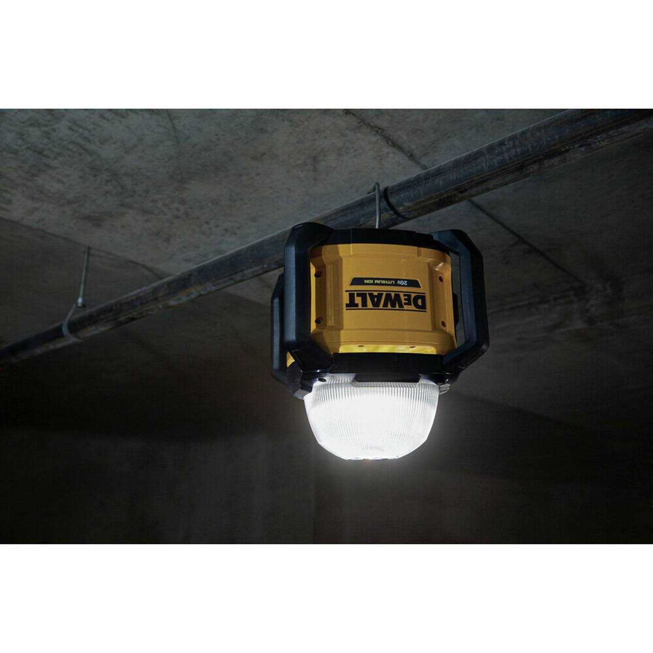 DeWalt 20V MAX All Purpose Cordless Work Light DCL074 - Shop Hardware Tools Online Store
