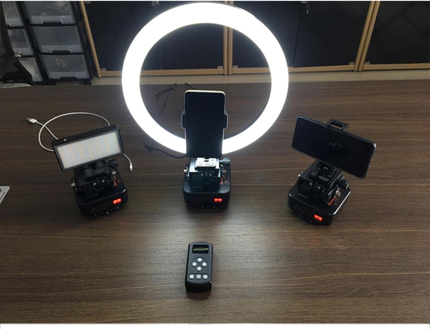 Homyl Motorized Panoramic Tripod Head with Variable Speed, Time and Direction- Perfect DSLR Cameras Smartphone Timelapse Rotator