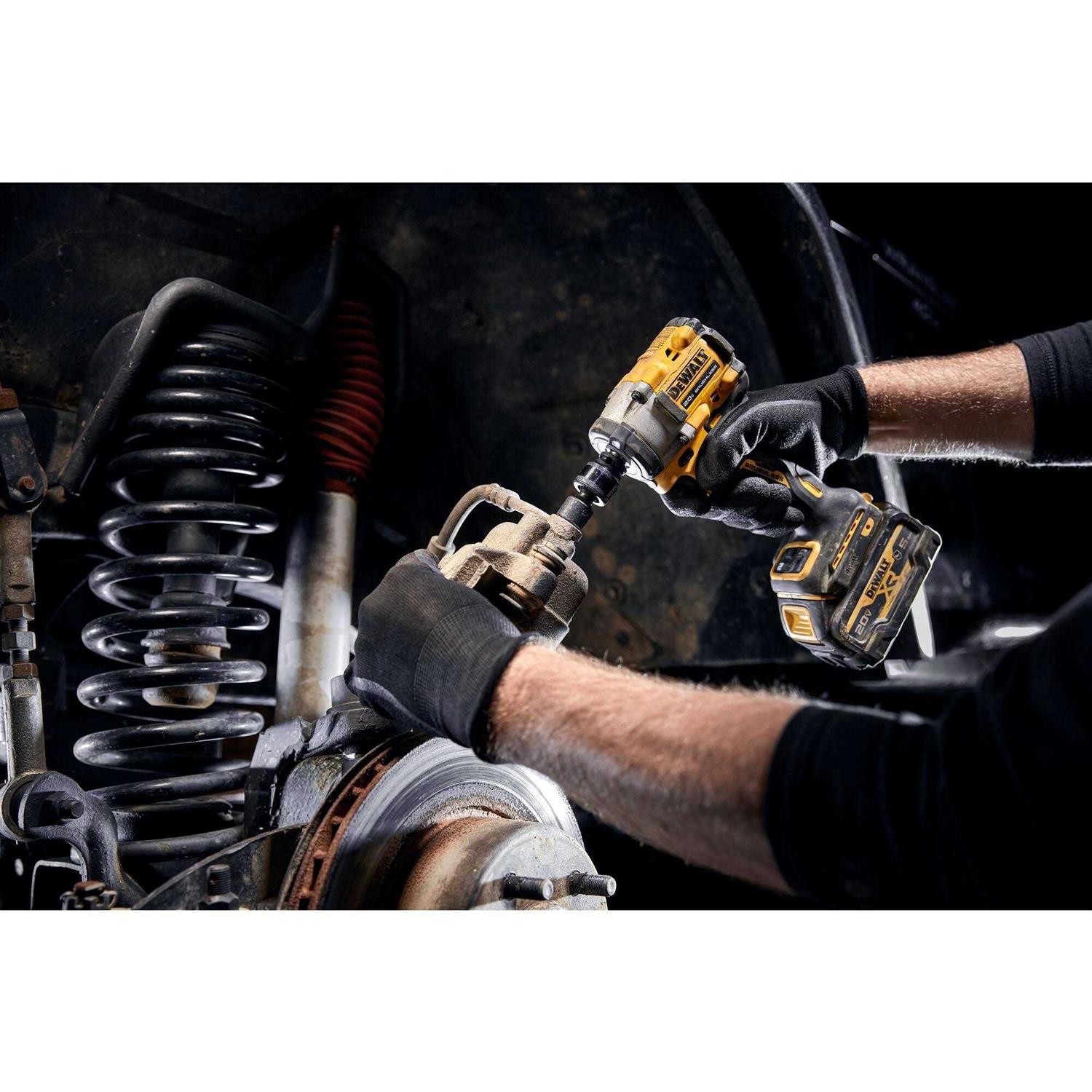 Dewalt ATOMIC 20V MAX* 3/8 in. Cordless Impact Wrench with Hog Ring DCF923B - Shop Hardware Tools Online Store