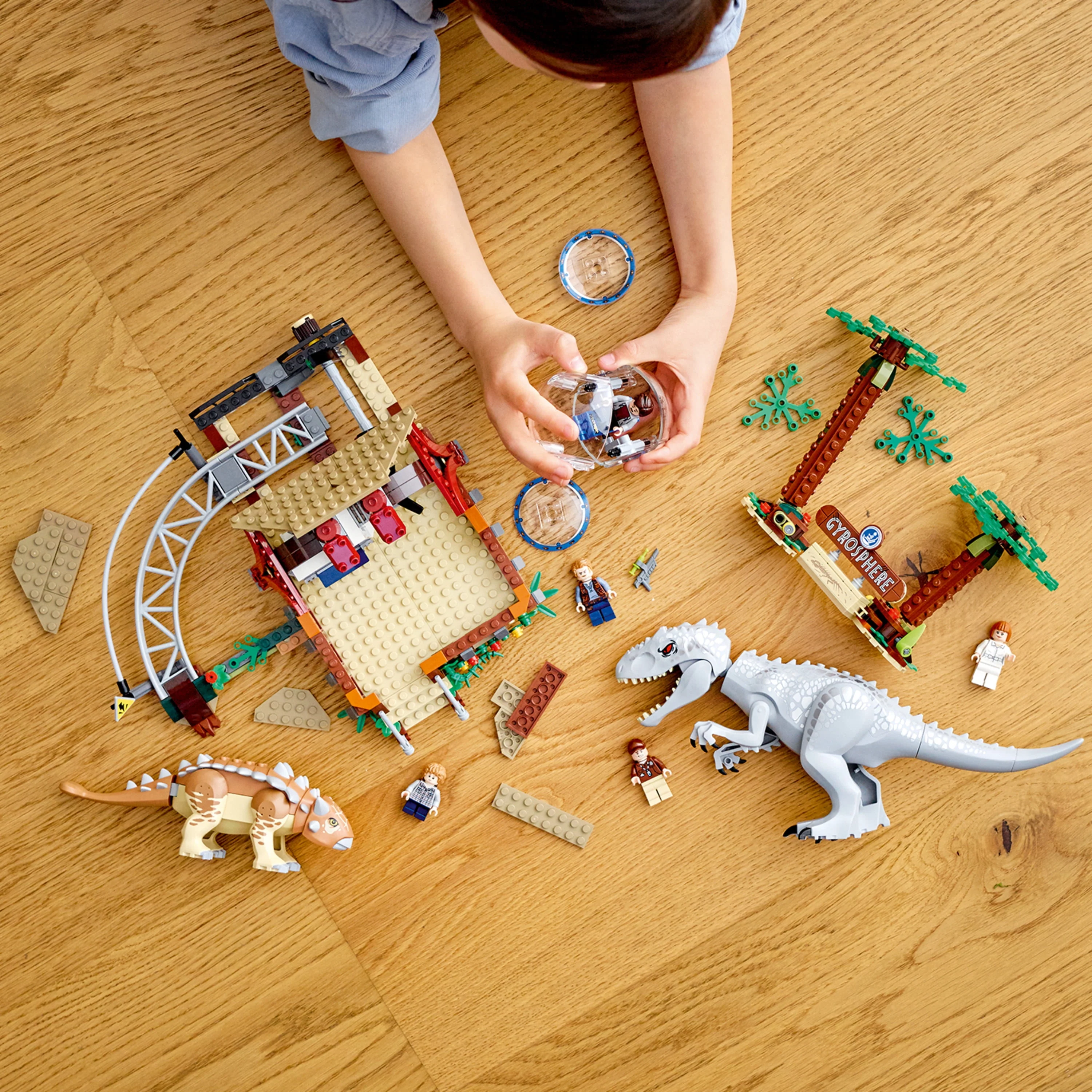 LEGO 75941 Jurassic World Indominus rex vs. Ankylosaurus Toy Building Kit (537 Pieces)