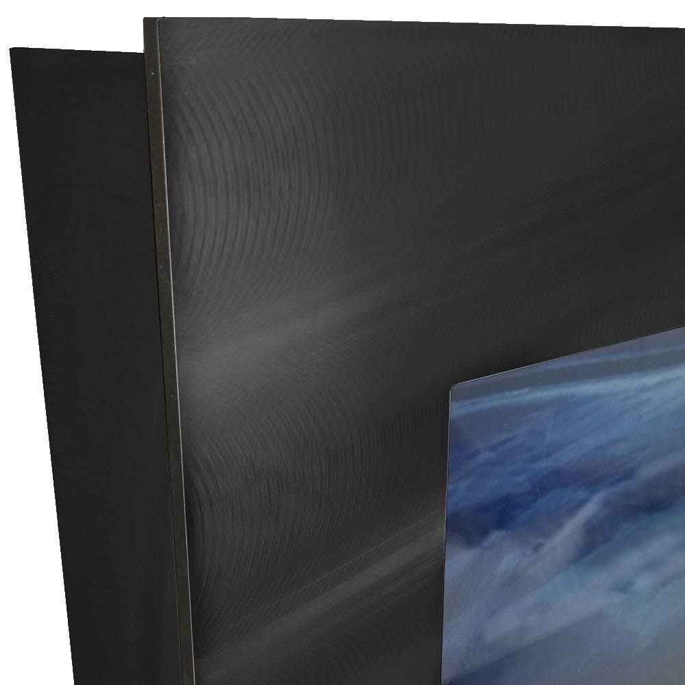 Aussie Aquariums 2.0 Wall Mounted Aquarium - Verticali (Brushed Black)