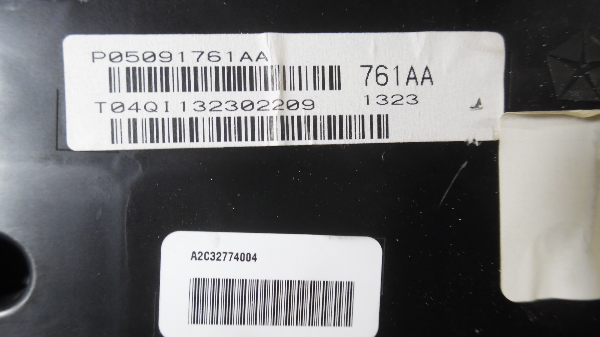 Pre-Owned 2013 Dodge Durango Speedometer Speedo Cluster MPH 3.6L OEM (Good)
