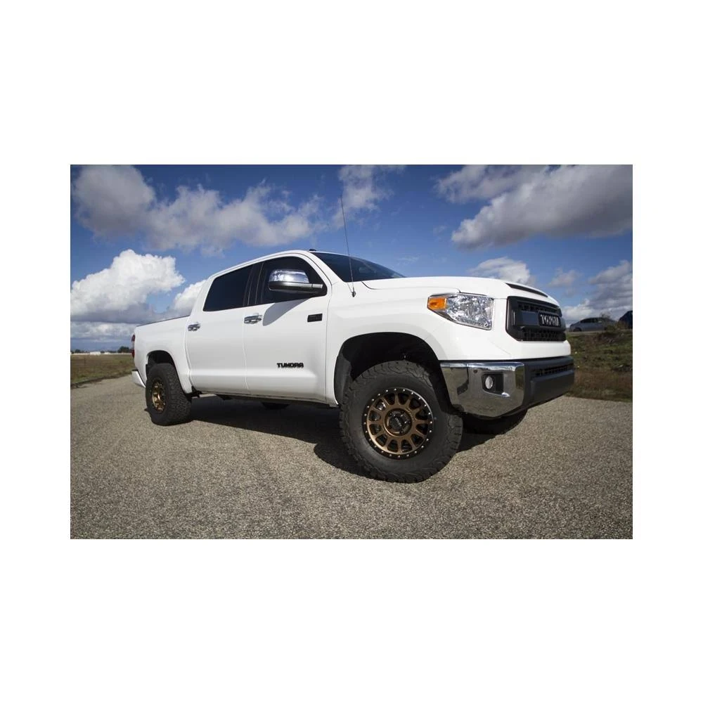Method MR305 NV Bronze Wheel 17x8.5 5x5.5 0mm