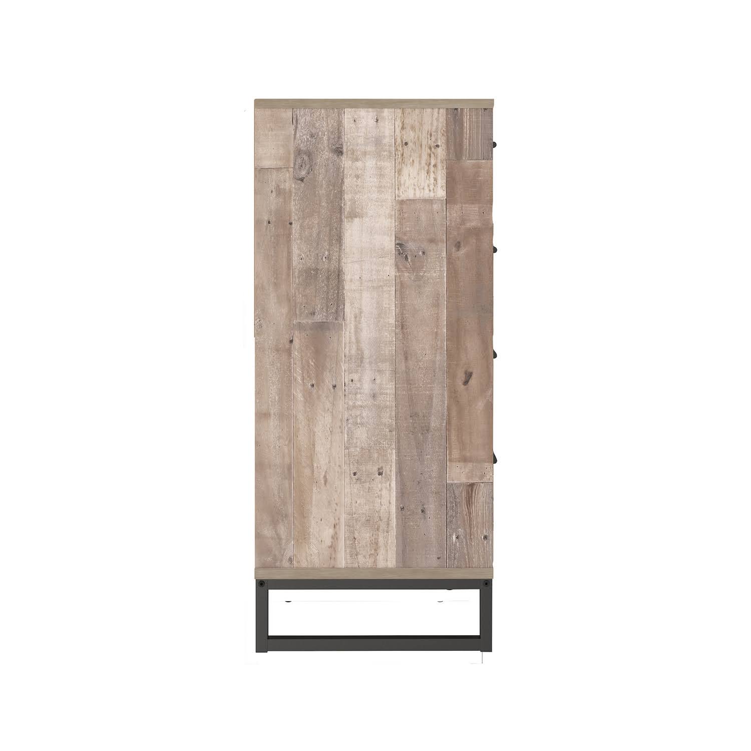 Signature Design Neilsville Whitewash 4-Drawer Chest by Ashley