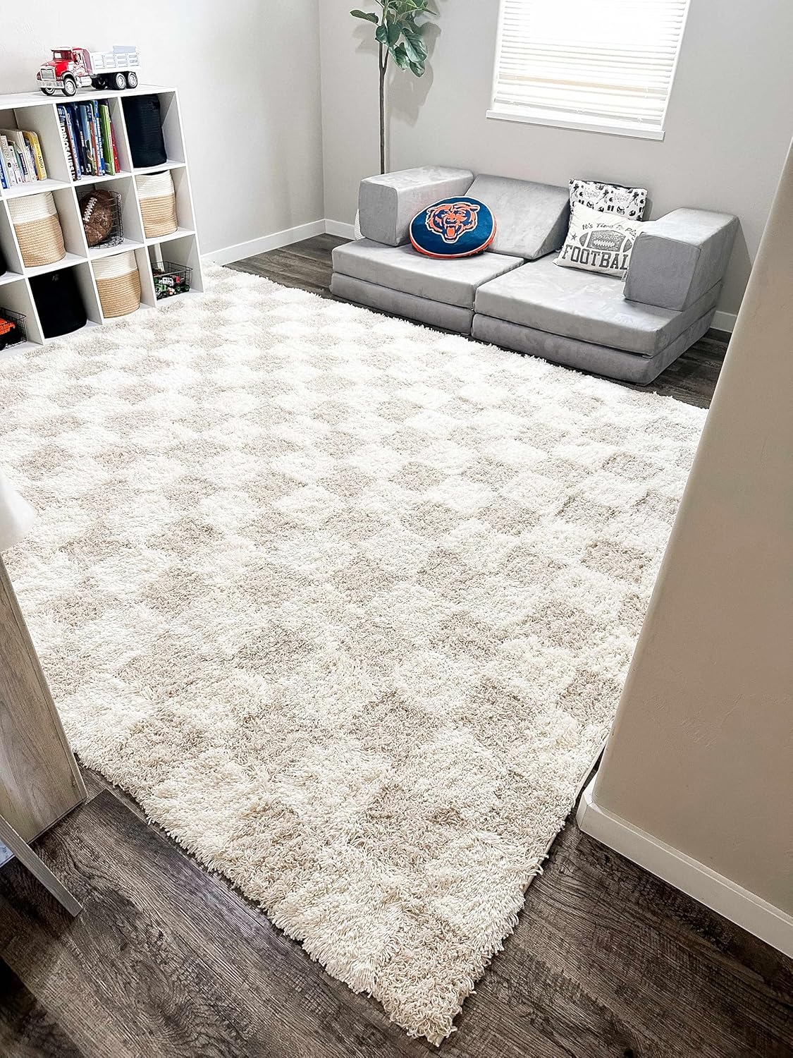 Hauteloom Atira Contemporary Checkered Fluffy Shag Area Rug - Modern Geometric Carpet Tiles for Living Room, Kids Room, Nursery - Plush Pile - Beige, Cream, White - 6'7" x 9'6"