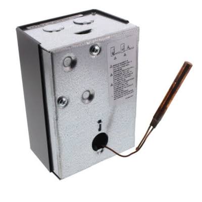 Honeywell L8148E1257 Aquastat RELAY