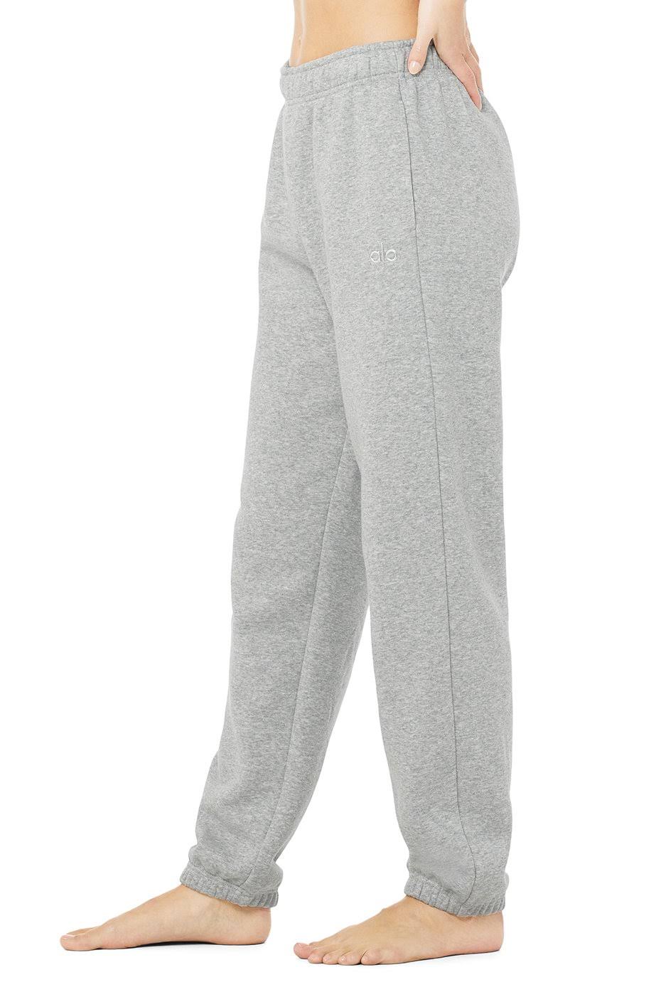 Accolade Sweatpant in Dove Grey Heather, Size: Small | Alo Yoga