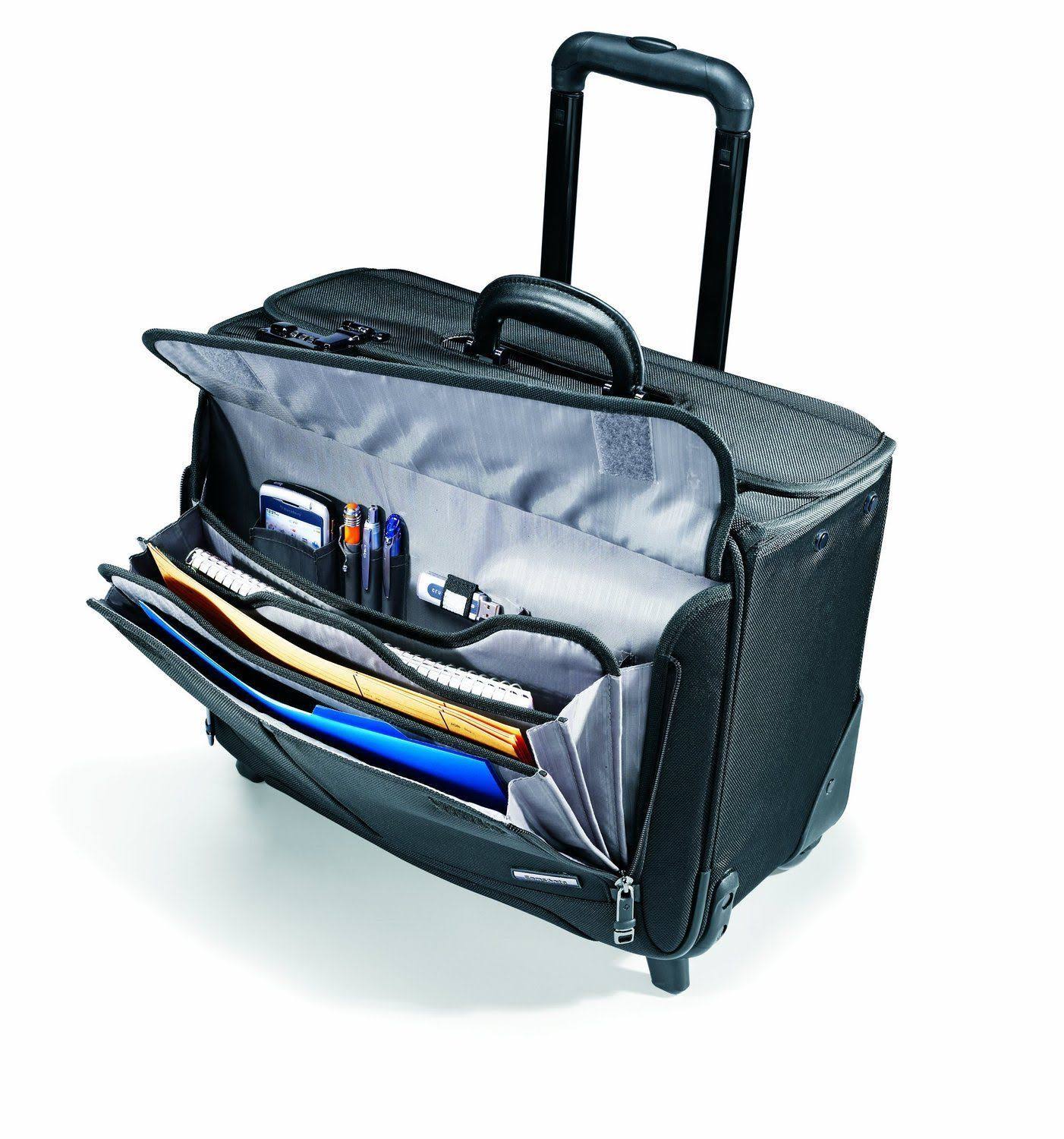 Samsonite Beacon Hill Rolling Catalog Case - 17.5x22 - Black