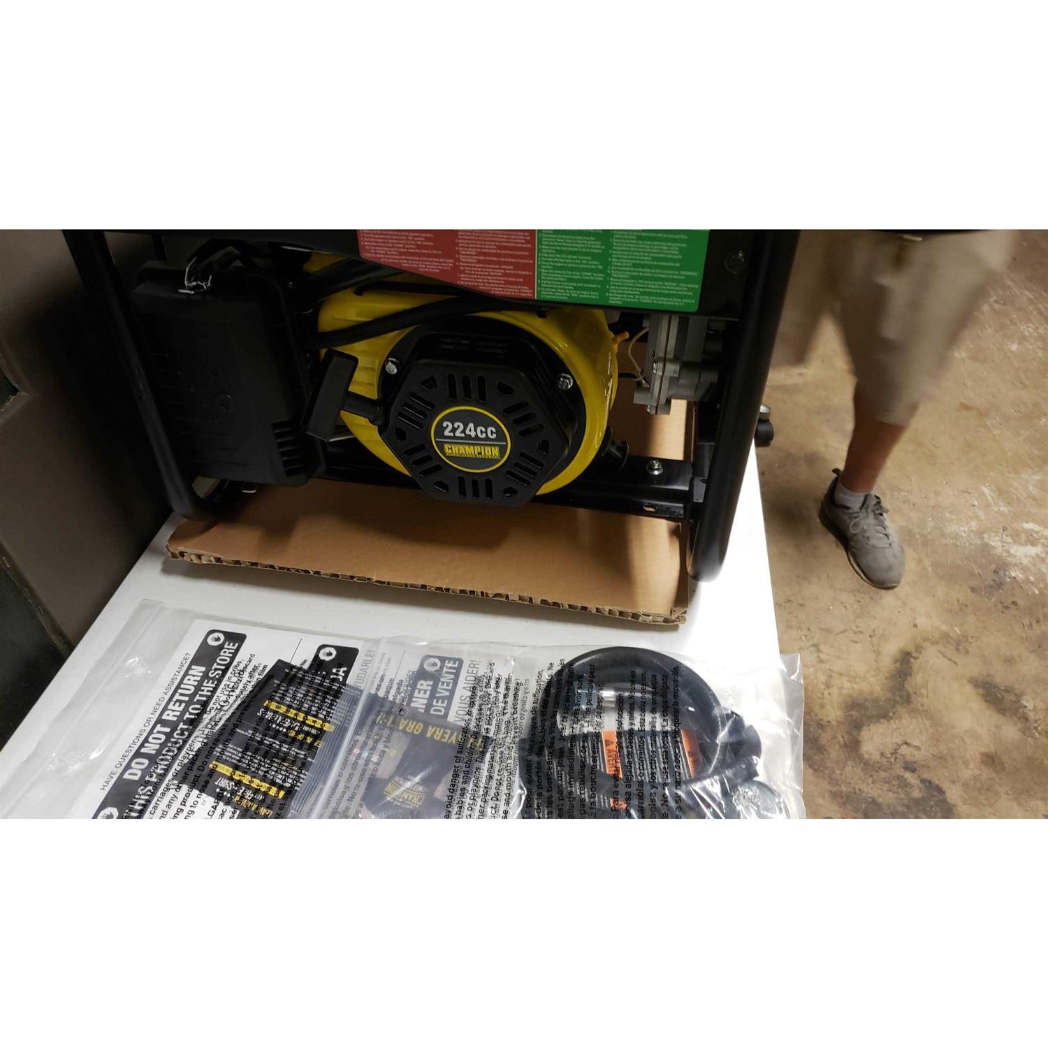 Champion Power Equipment 3500W/4375W Dual Fuel Generator