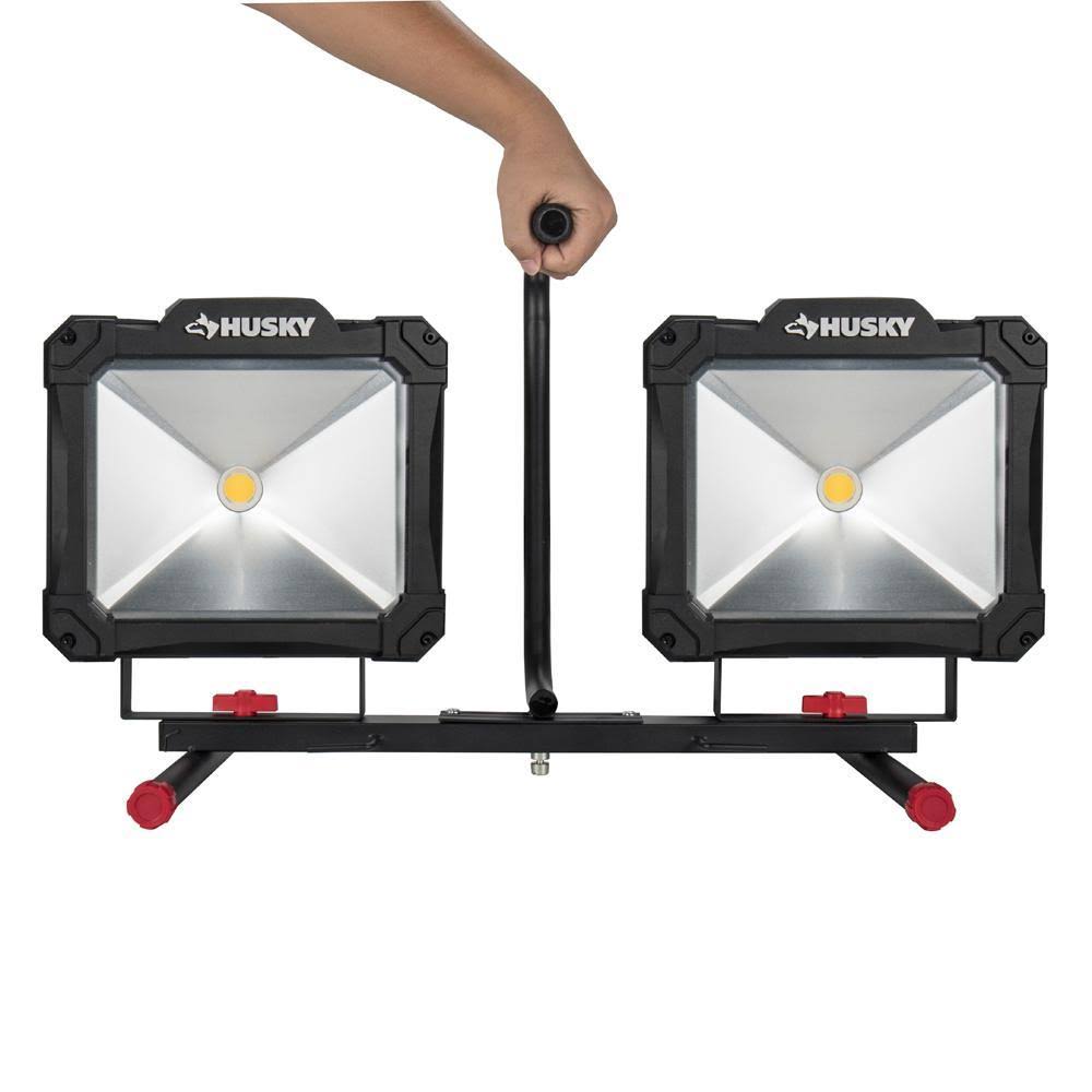 Husky K40189 10,000-Lumen Twin-Head LED Work Light
