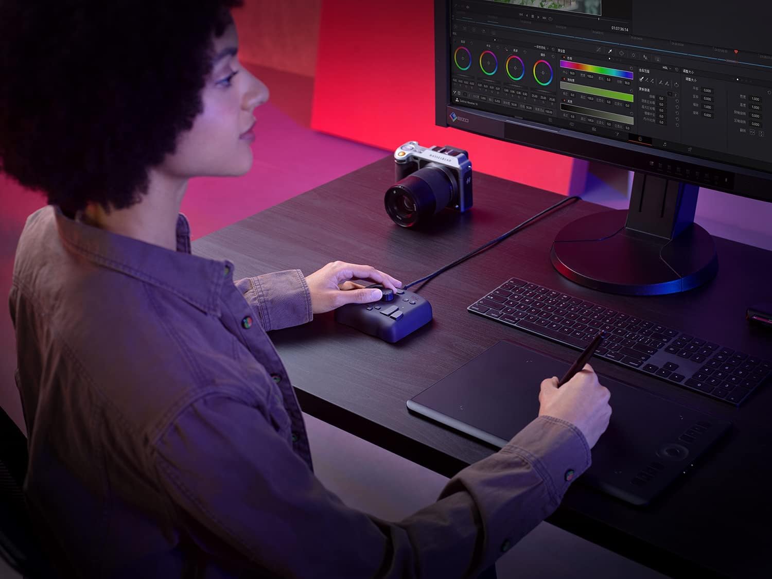 TourBox NEO &ndash; New Generation Productivity Tool. The Ultimate Tool for Creators, Applying for Image, Audio, Drawing, Editing and Creating, Macro Feature Supported