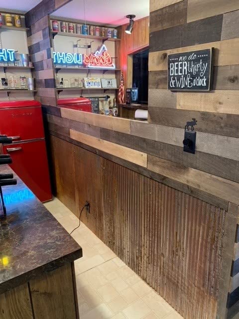 Colorado Steel Rustic Corrugated Metal Wainscoting (Rusted - 10 Foot Roll)