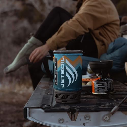 Jetboil Flash Camping and Backpacking Stove System, Portable Propane/Isobutane Burner with Cooking Cup for Outdoor Trips and Hiking