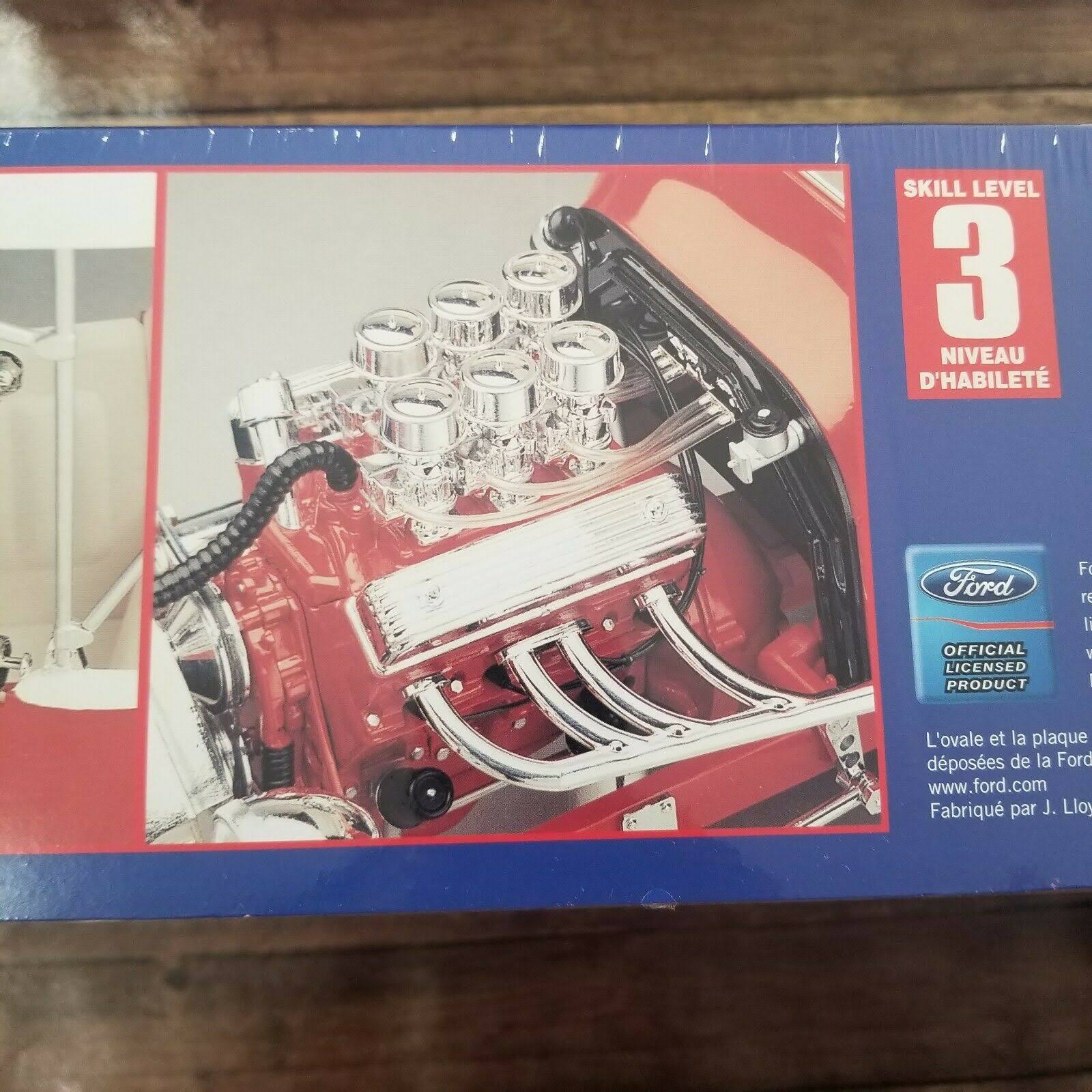 Lindberg #73044 Big Red Rod T Bucket Ford 1/8 Scale Model Kit