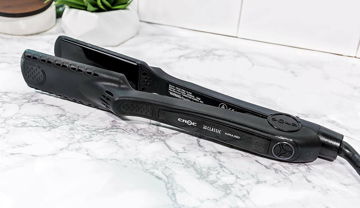 The New Croc Classic Infrared Black Titanium 1.5x22 Flat Iron