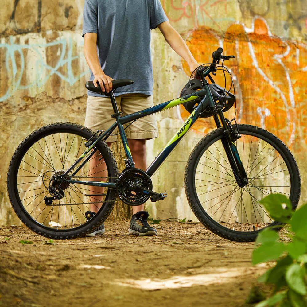 Huffy Hardtail Mountain Bike, Summit Ridge 24-26 inch 21-Speed, Lightweight, Dark Blue