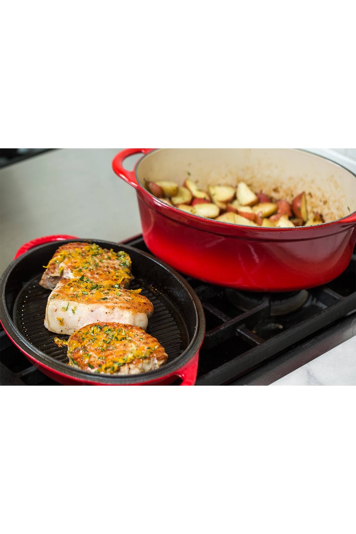 Le Creuset 4.75 qt Oval Cast Iron Dutch Oven, Cerise