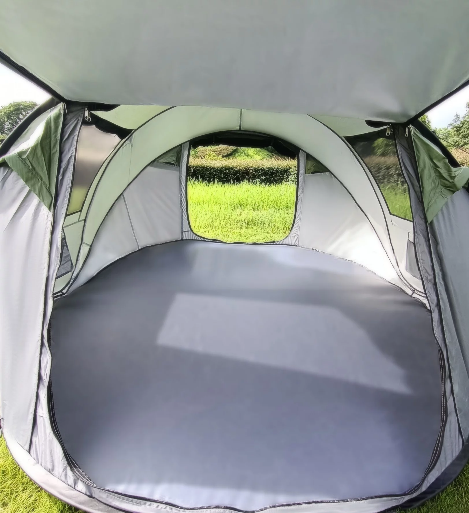 Fiuion Pop Up Tents for Camping  4 Person Tent Waterproof  Camping Tents with Vestibule, Automatic Setup Instant Tent, 2 Doors & Windows, Folding Outdoor Backpacking Tents 2/3/4 People Family Hiking