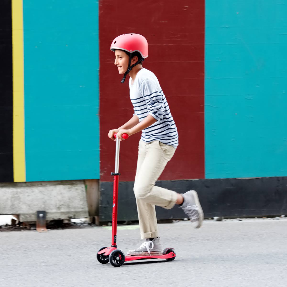 Micro Kickboard - Maxi Deluxe Scooter Caribbean Blue