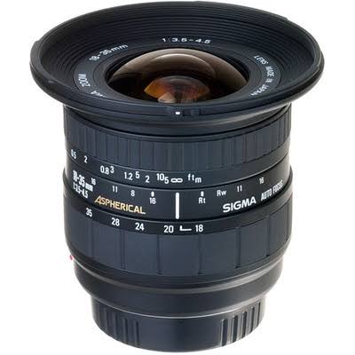 Sigma Zoom Super Wide Angle 18-35mm f/3.5-4.5 UC Autofocus Lens for Minolta Maxxum