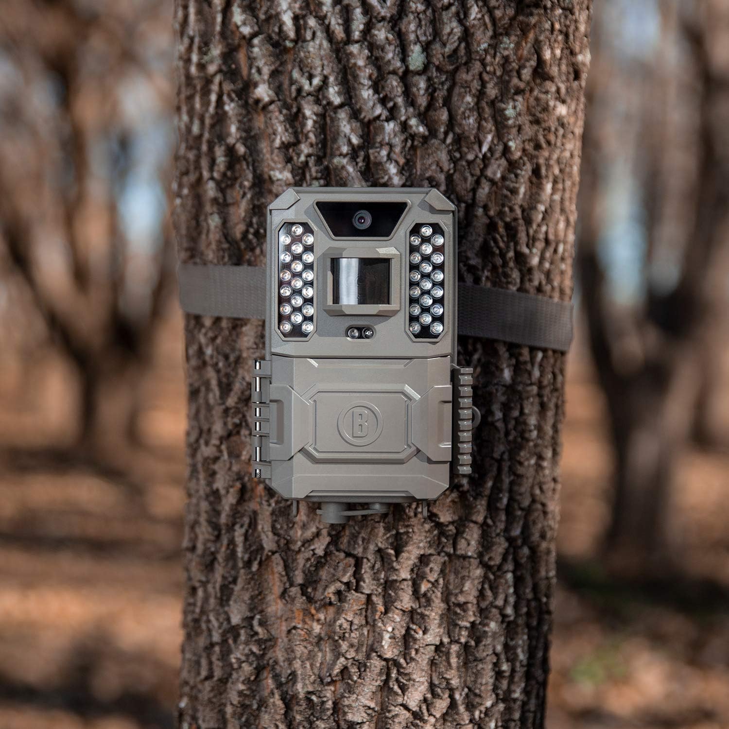 Bushnell 24MP Core Prime Brown Low Glow Trail Camera 119932CB, with 6 AA Batteries + 32GB SD Card and Lens Cleaning Cloth