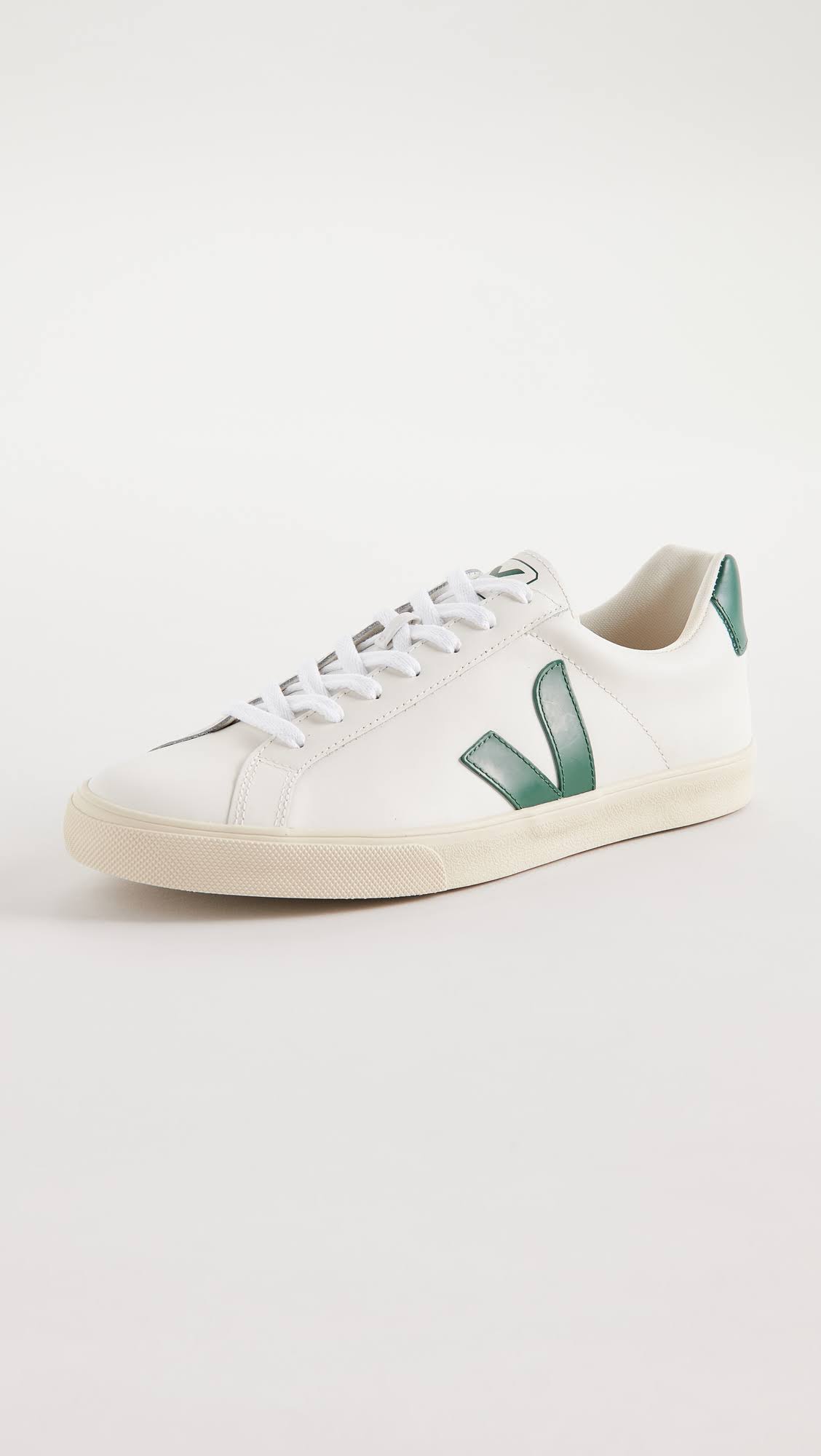 Veja Esplar Logo Leather