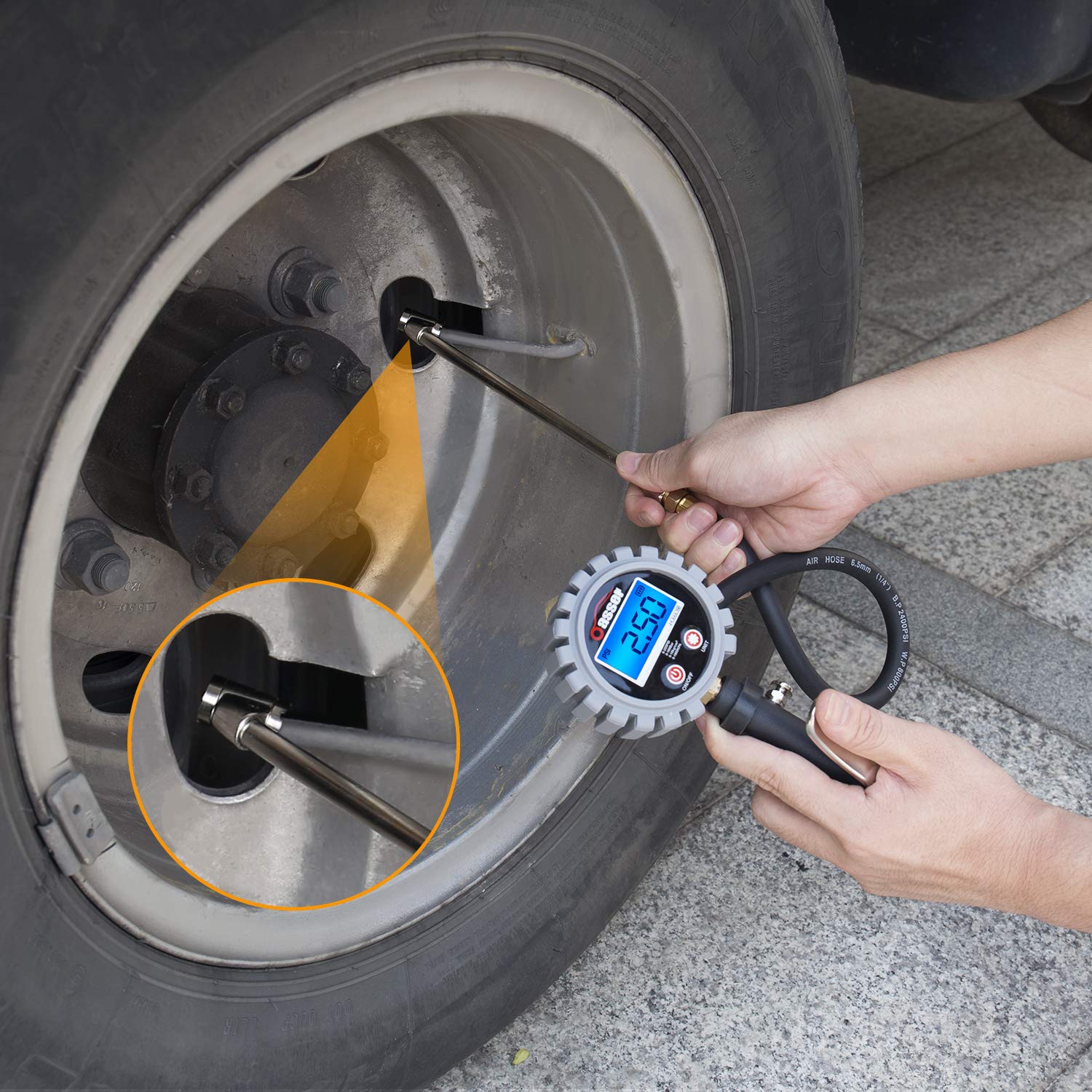 Oasser Tire Inflator with Gauge Tire Pressure Gauge Inflator 255PSI Air Compressor Accessories with Brass Air Chuck Dual Head Air Chuck 1/4" NPT Digital Backlit LCD P5