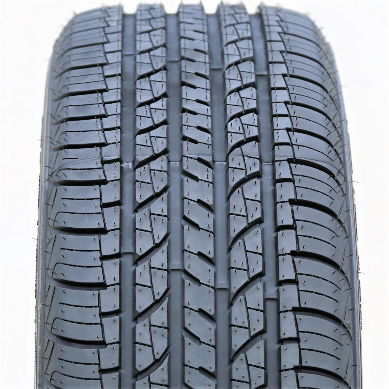 Douglas Douglas All-Season 215/60R15 94H All-Season Tire