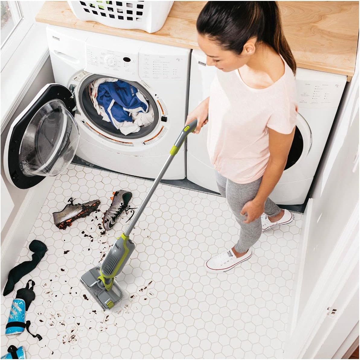 Shark VACMOP Cordless Hard Floor Vacuum Mop with Disposable VACMOP Pad, VM200