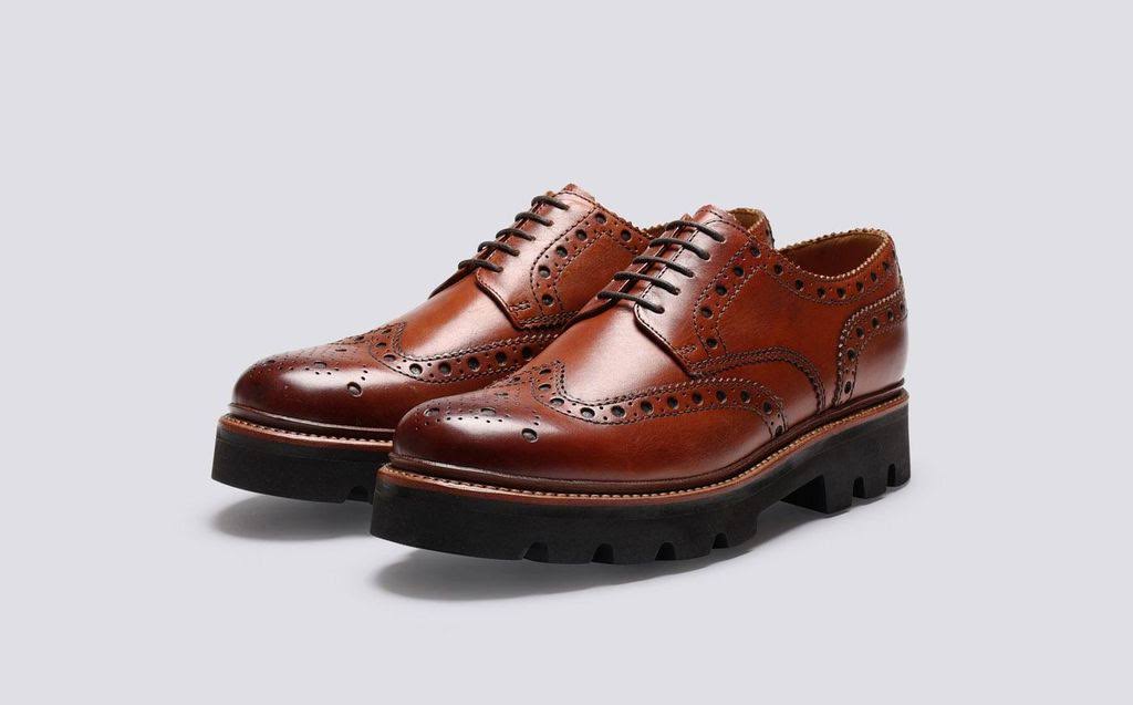 Grenson Archie Brogues in Tan Leather - Brown - Lace-ups