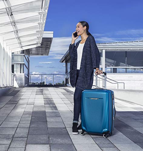 Samsonite Winfield 3 DLX Hardside Expandable Luggage with Spinners, Silver, Carry-On 20-Inch