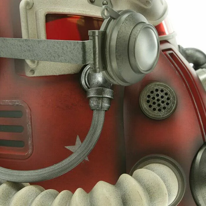 Fallout 76 T-51 Power Armor Helmet 1:1 Replica Nuka Cola Edition Post
