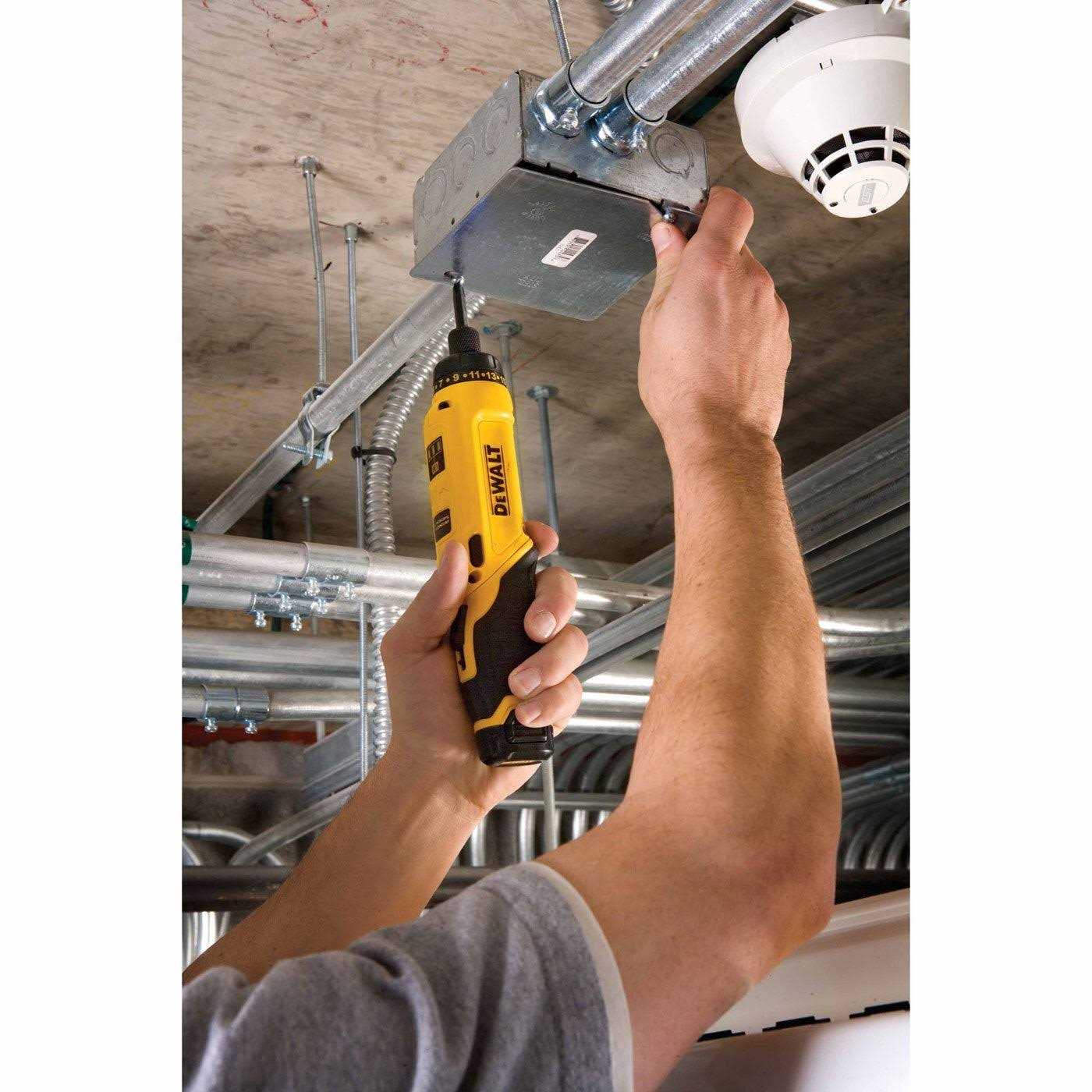 DeWalt DCF680 Screwdriver Kit - Shop Hardware Tools Online Store