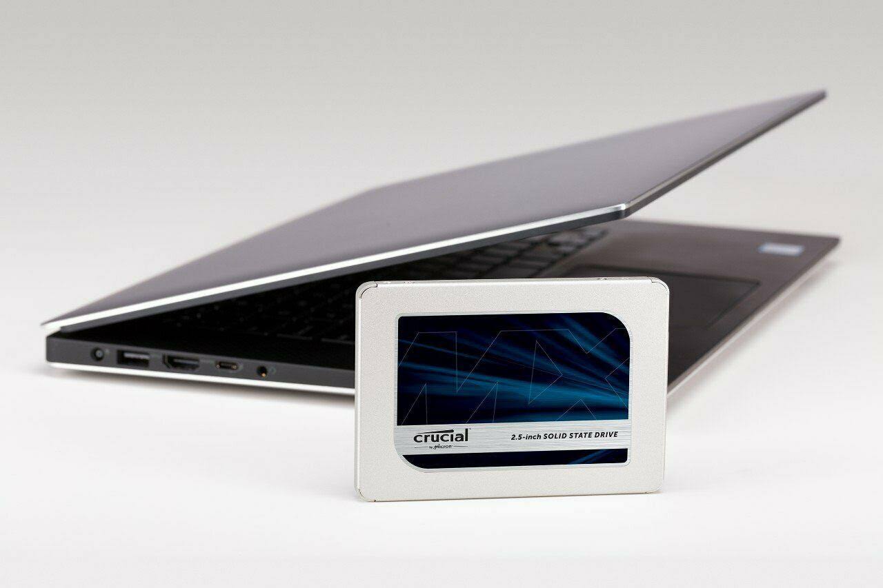 Crucial MX500 250GB 3D NAND SATA 2.5 inch Internal SSD - CT250MX500SSD1 (Z)