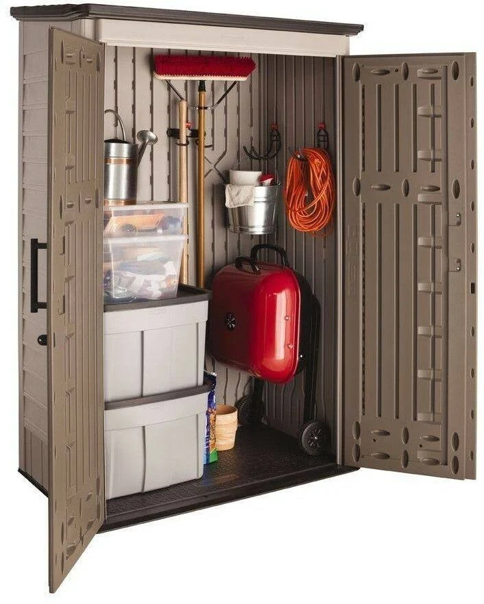 Rubbermaid Big Max Large Vertical Resin Storage Shed