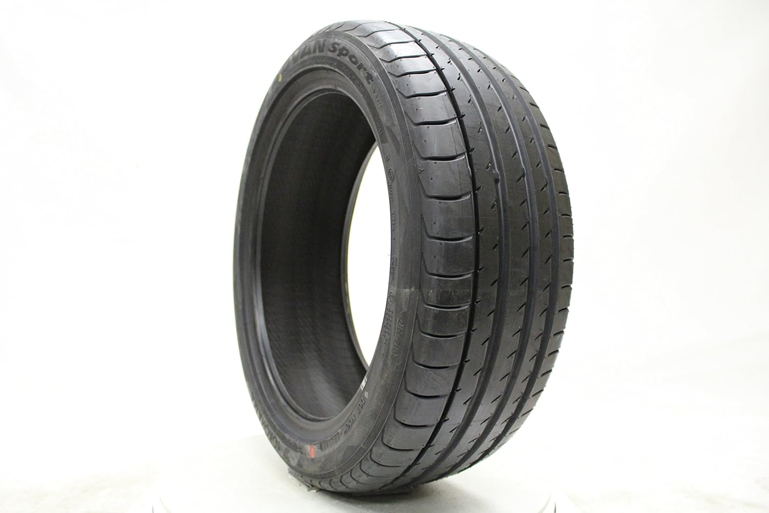 Yokohama Radial Tire - 245/45R19 98Y