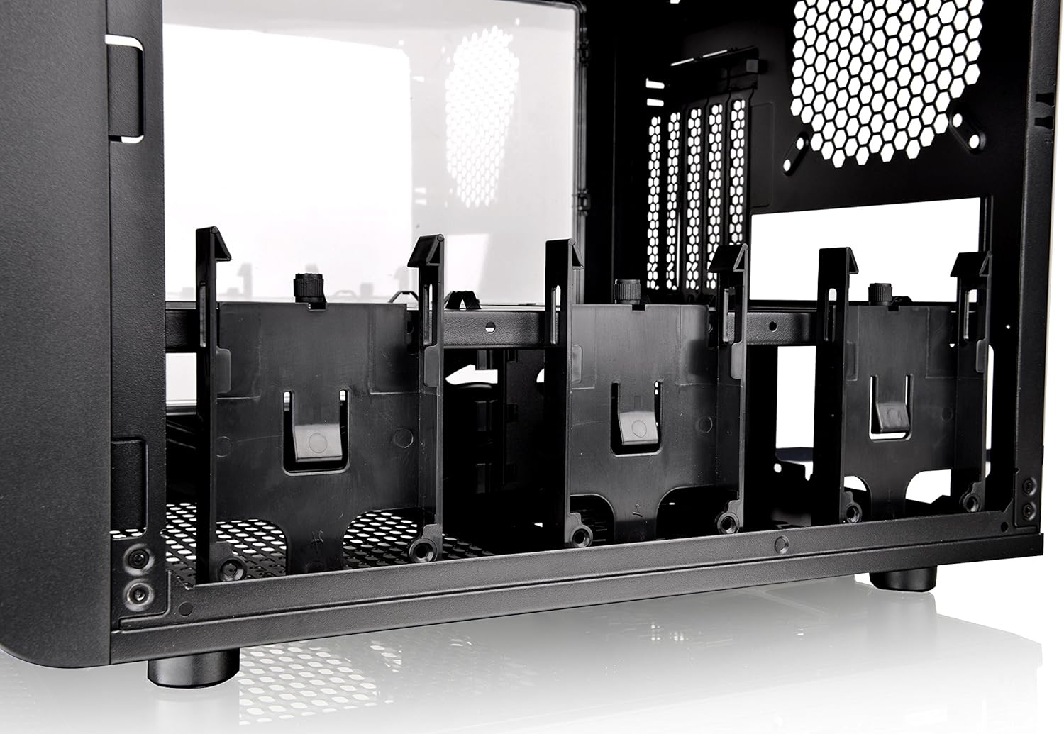 Thermaltake Core V21 SPCC Micro ATX, Mini ITX Cube Gaming Computer Case Chassis, Small Form Factor Builds, 200mm Front Fan Pre-installed, CA-1D5-00S1WN-00 Black