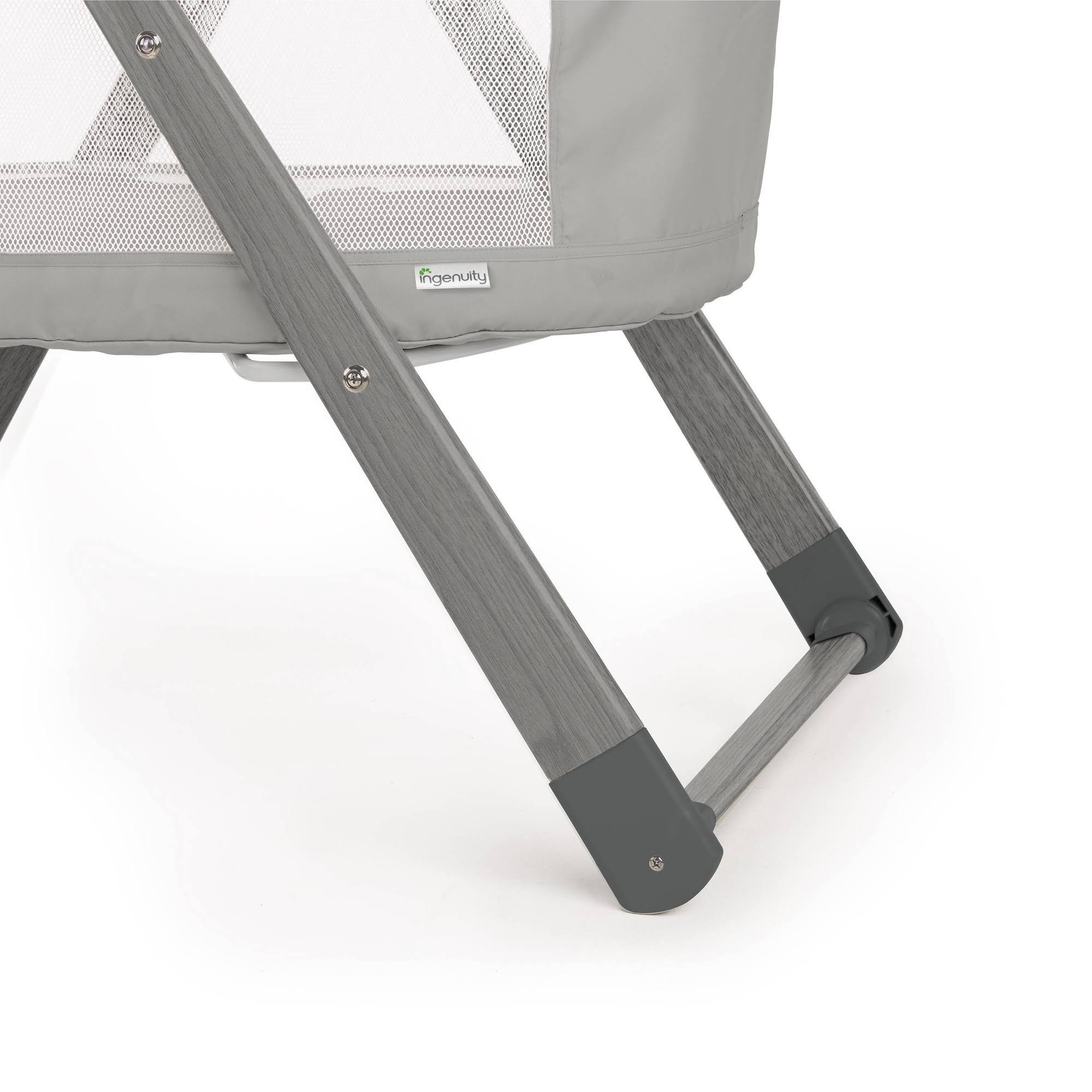 Ingenuity 11913 - Foldaway Rocking Wood Bassinet Wallace