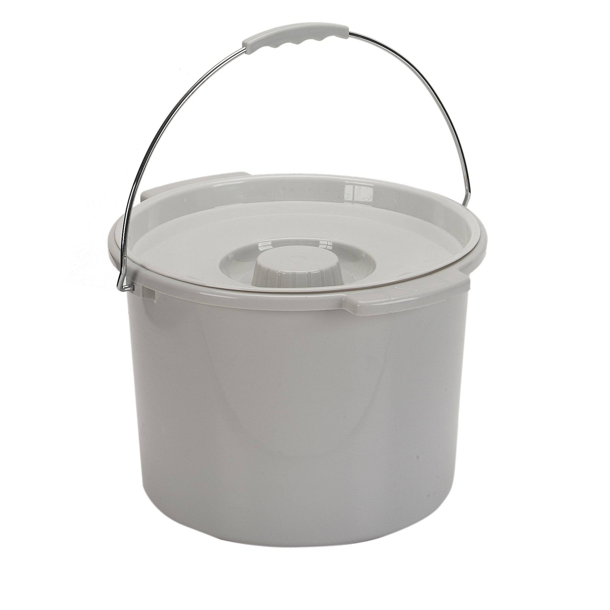 Drive Medical Deluxe Bariatric Drop Arm Commode.
