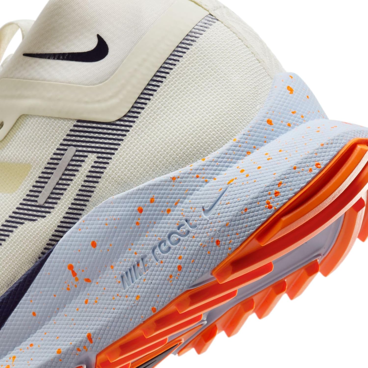 Nike Pegasus Trail 4 Gore-TEX Men's Waterproof Trail Running Shoes (DJ7926-004, ea Glass/Total Orange/Blue Tint) Size 8