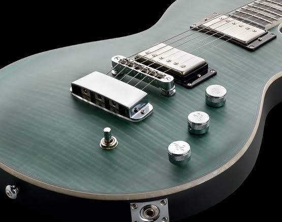 Hagstrom Ultra Max Electric Guitar - Fall Sky