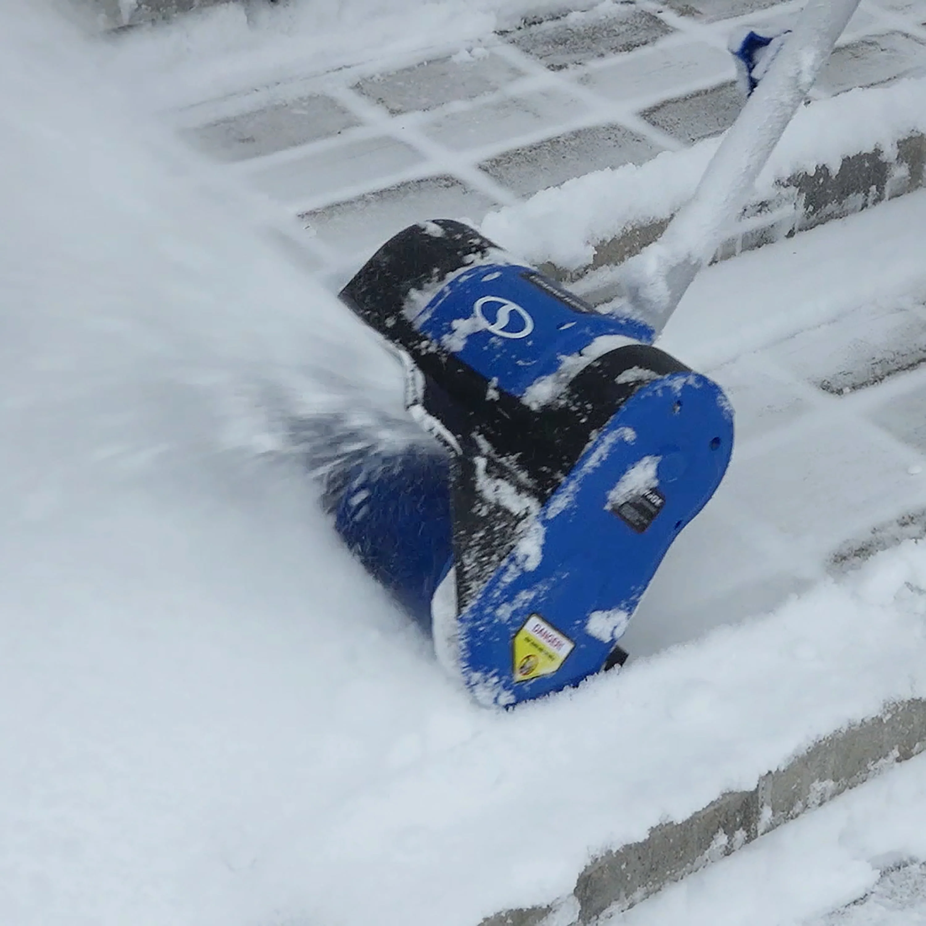 Snow Joe 24V 10-inch Cordless Snow Shovel, 5.0-Ah Battery & Charger