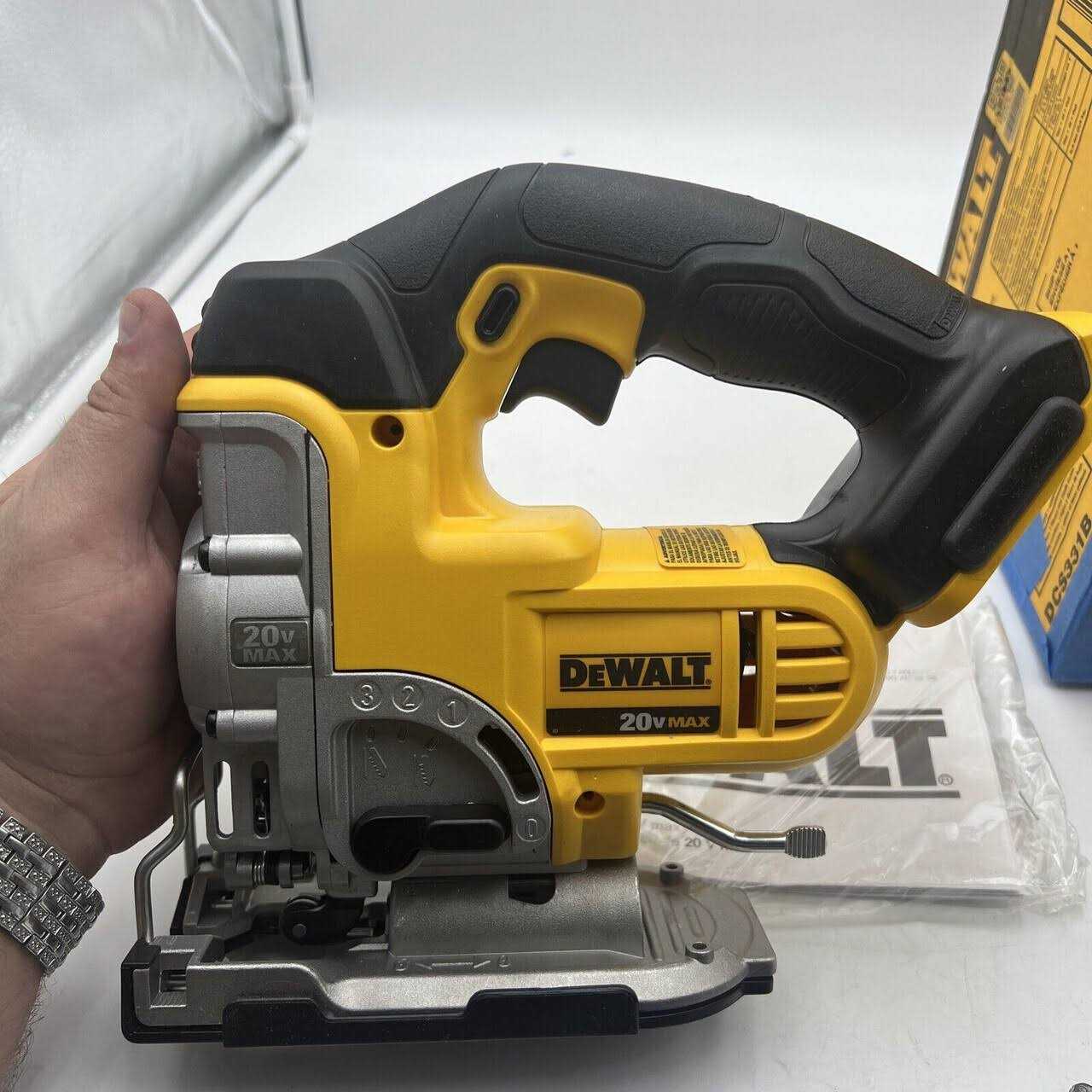 Dewalt 20V MAX Jig Saw DCS331B - Shop Hardware Tools Online Store