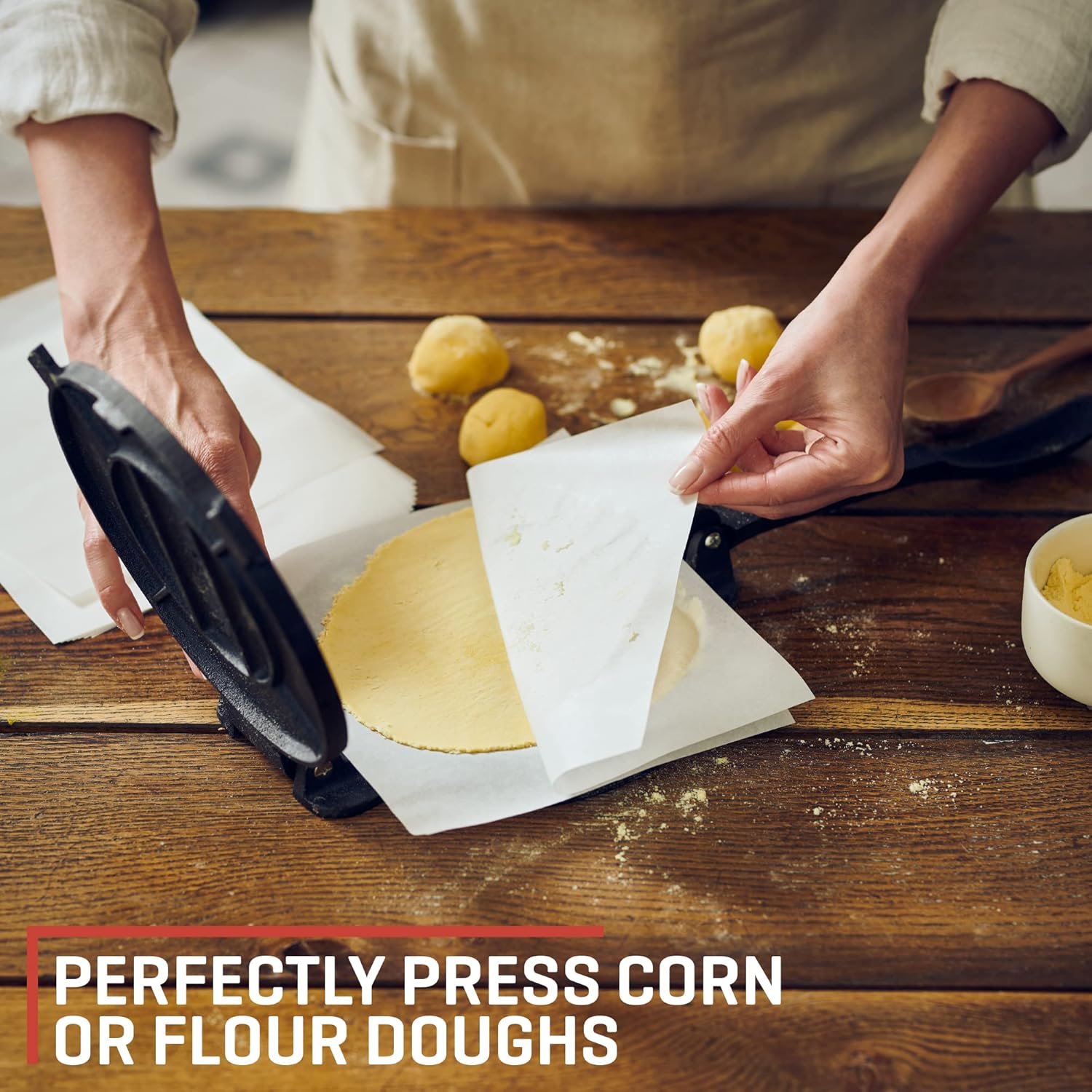 Uno Casa Cast Iron Tortilla Press 8 Inch with Cast Iron Comal Pan - Bundle of Tortilla Pan for Roti, Tawa, Dosa and Pre-Seasoned Tortilla Press Pataconera
