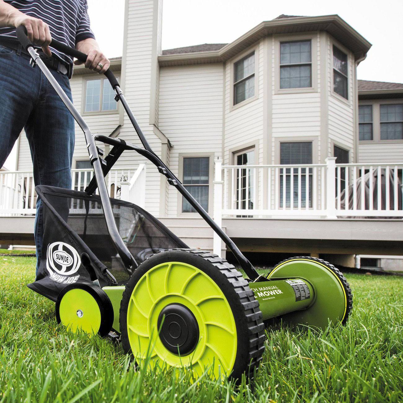 Sun Joe MJ501M-RM 18-inch Manual Reel Mower with Grass Catcher (Certified Refurbished)