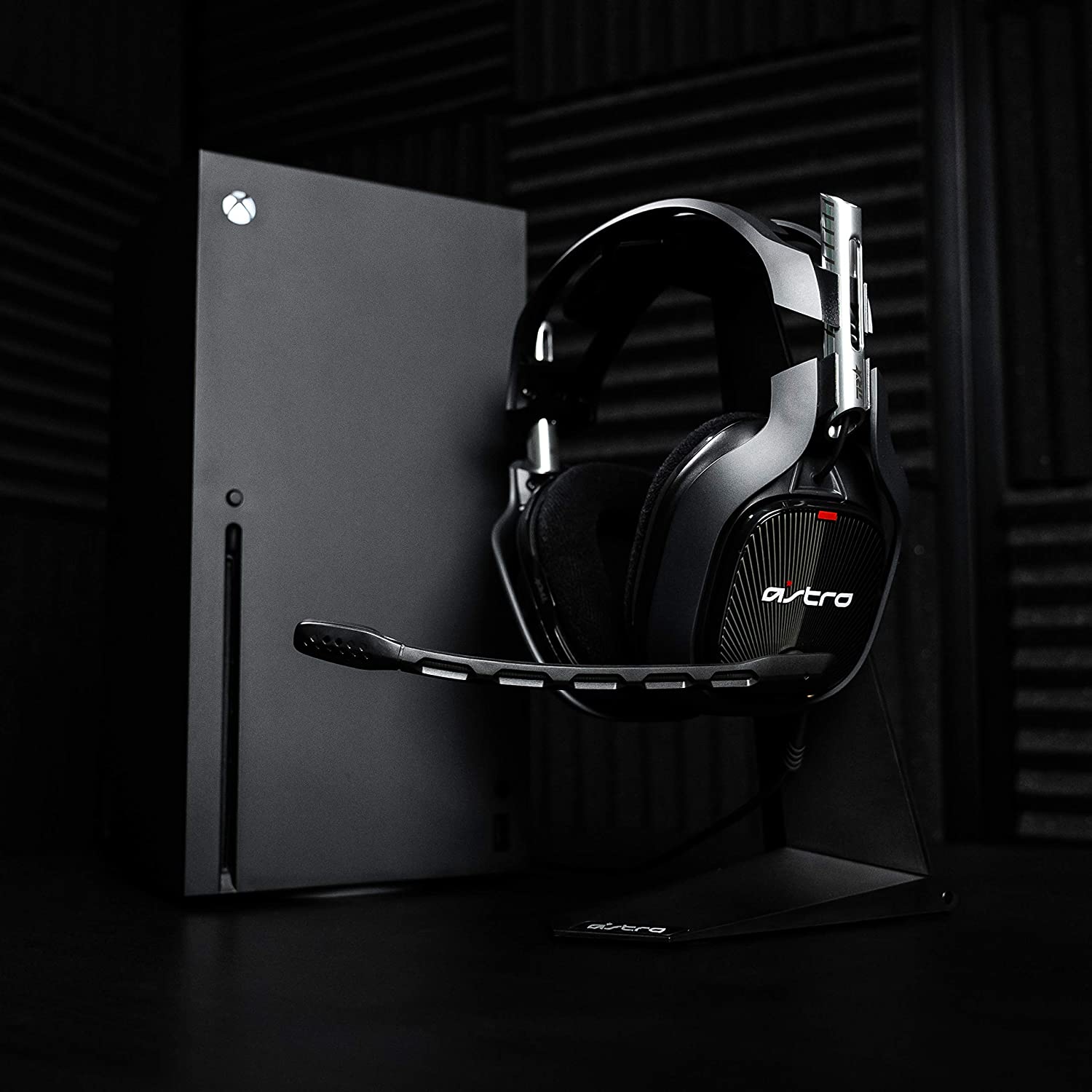 ASTRO Gaming A40 TR Wired Headset with Astro Audio V2 for Xbox Series X | S| One, PC & Mac Like New Black