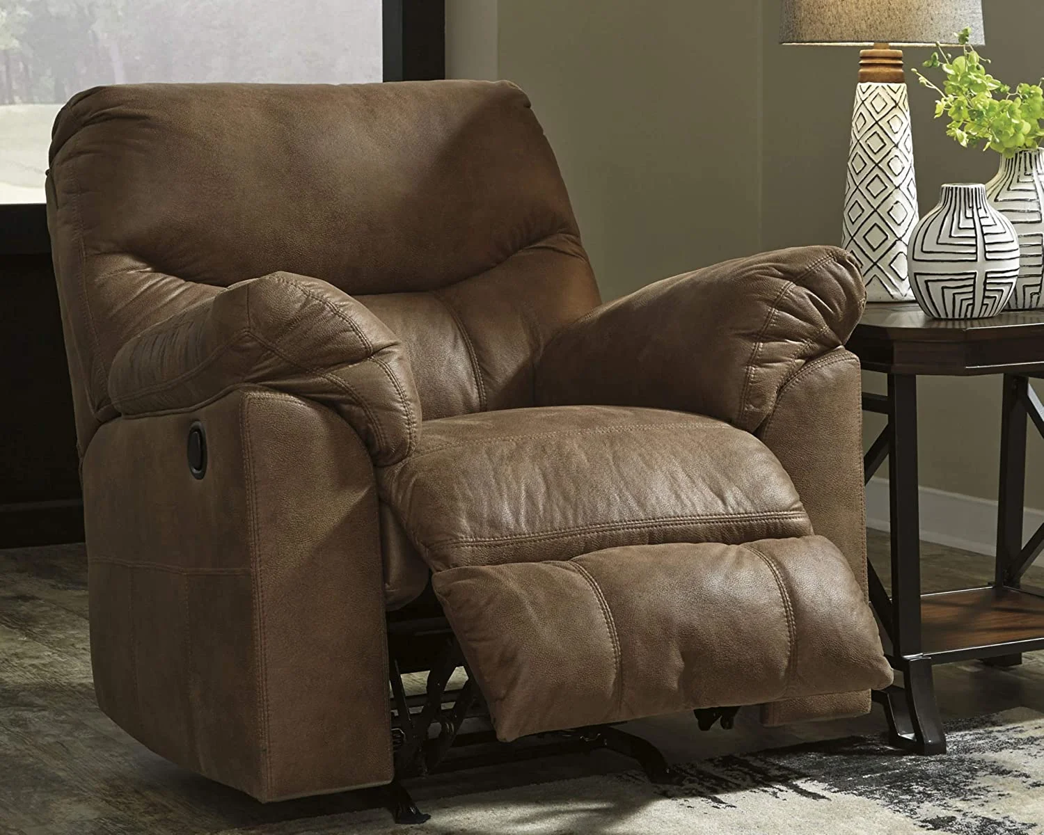 Signature Design by Ashley Boxberg Rocker Recliner in Bark