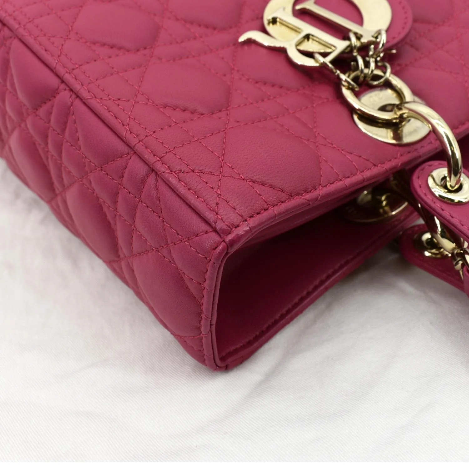 Pre-owned CHRISTIAN DIOR Large Lady Dior Cannage Lambskin Shoulder Bag Pink