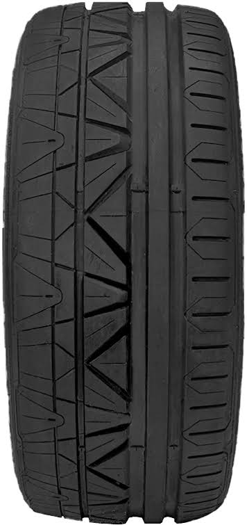 Nitto Invo 235/40R18